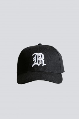 Casquette de Baseball noire à logo R13