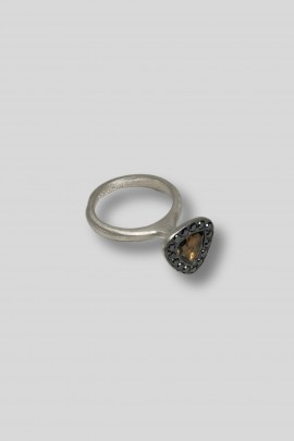 Deva ring