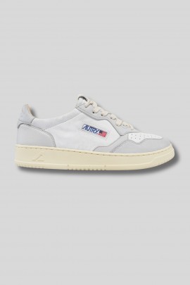 Medalist Low washed white leather/Vapor sneakers