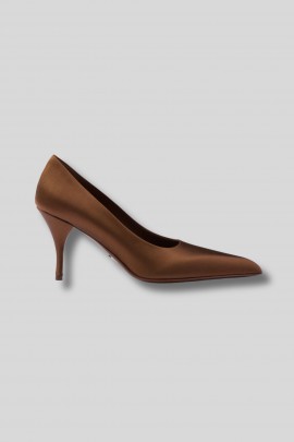 Escarpins en satin tabac