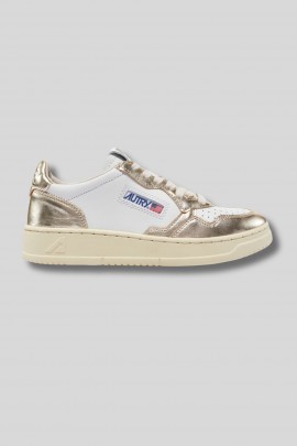 Gold Low Medalist low-top sneakers