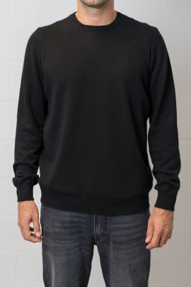 Fine-knit sweater in black tones