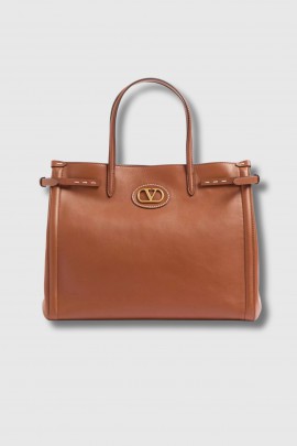 Camel leather tote bag