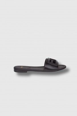 Baguette sandals in black leather