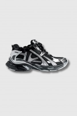 Baskets Runner noir et argenté 