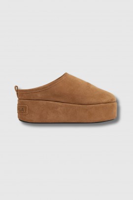 Alaska suede mules in camel