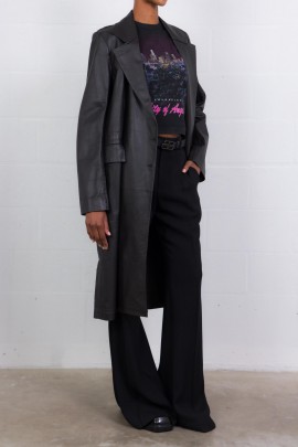Long manteau en cuir noir