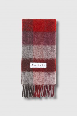 Red/black wool checked scarf