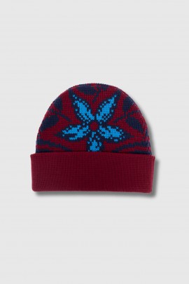 Beanie with burgundy and blue print