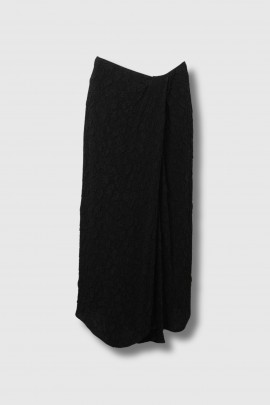 Skirt with black bow