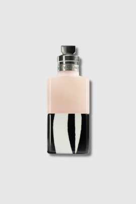 Rosa carnivora eau de parfum