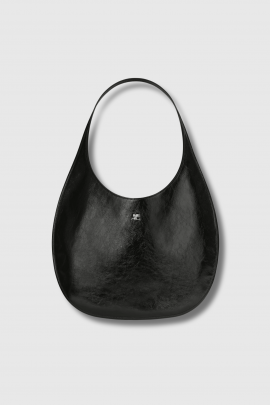 Holy bag in black leather