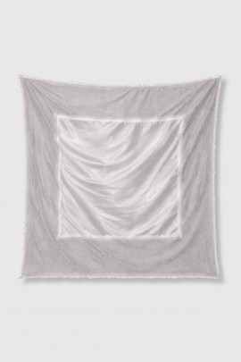 Foulard Jumbo laminé cendré