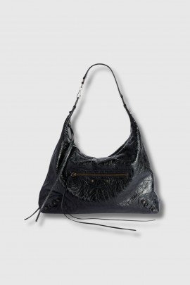 The City Hobo M bag in black leather