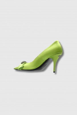 Avenue Palazzo pumps in satin and pistachio green jewels