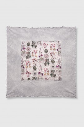 Foulard Jumbo fleurs en soie et cachemire argenté