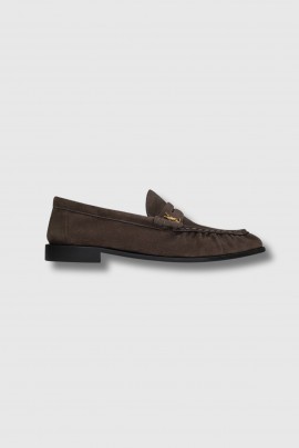 Soft loafers in dark chocolate suede