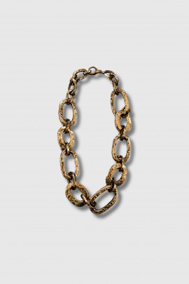 Choker necklace with hammered brass rings