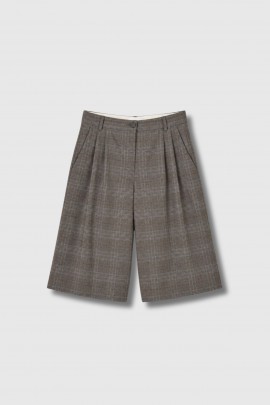 Brown plaid Bermuda shorts