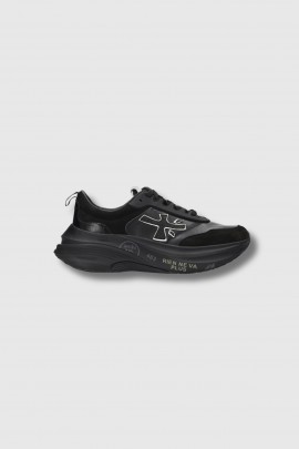 Hill 7905 black sneakers