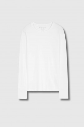 White long-sleeved crew-neck top
