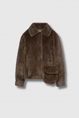 Veste courte en fausse fourrure avec sacoche marron 