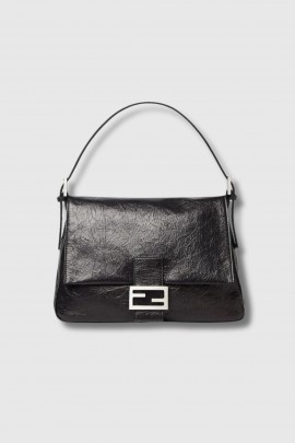 Sac Flap 26325 en cuir craquelé noir 