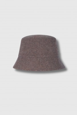 Bonnet bison