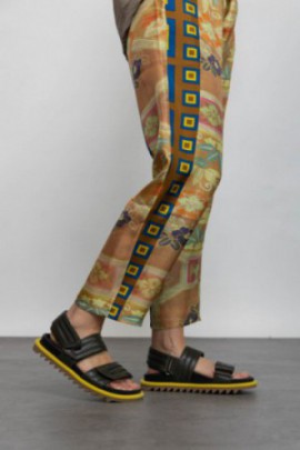 Wedge sandals with velcro