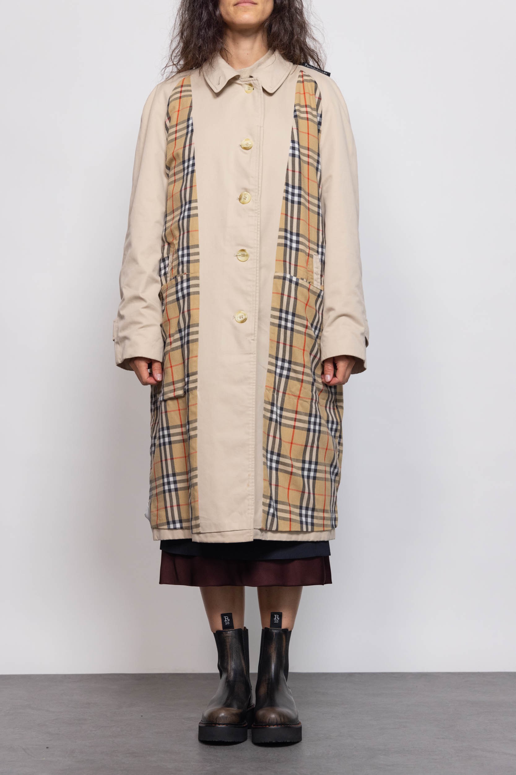 Burberry coat hotsell inside out